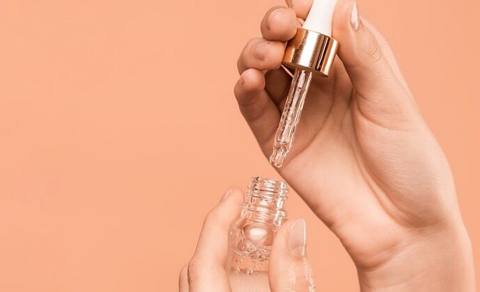 Bouteille d'huile pour le visage